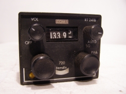 Bendix VHF Transceiver RT-241B