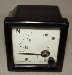Anzeige-Einbaumessgerät N -1 bis +0,5