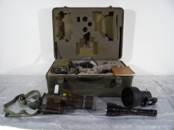 BW Nachtsichtgerät FERO 51 ZEISS und Infrarot Scheinwerfer Vers.-Nr. 5850-12-140-5033