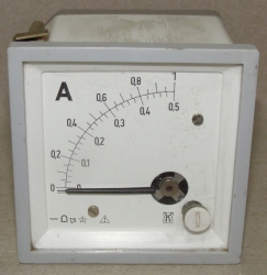 Amperemeter Analog-Einbaumessgerät Anzeigebereich 0-1A / 0-0,5A