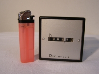 Betriebsstundenzähler ZH2 220V 50Hz