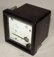 Anzeige-Einbaumessgerät N -1 bis +0,5