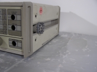 Schomandl Test-Receiver ME 1000 als Ersatzteilträger oder zum selbst reparieren verkauft.