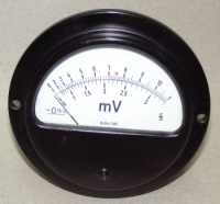 Siemens Analog-Einbaumessgerät mV Anzeige