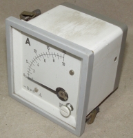 Amperemeter Analog-Einbaumessgerät Anzeigebereich 0-10A / 0-5A