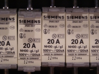 Siemens NH-Sicherungseinsätze Sicherung 3NA5807 9-Stück